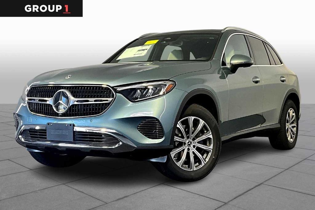 new 2025 Mercedes-Benz GLC 300 car, priced at $55,770