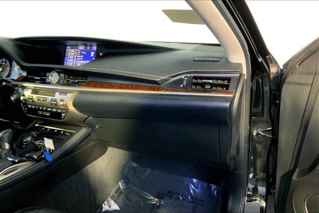 used 2016 Lexus ES 350 car, priced at $24,899