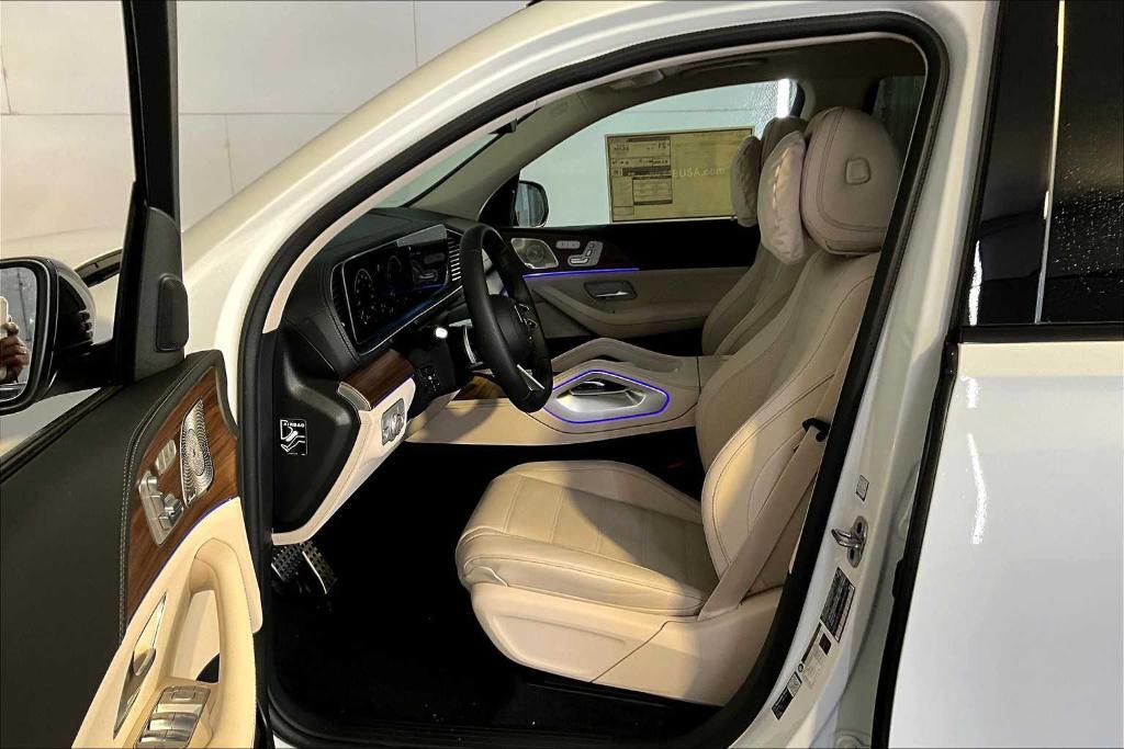new 2026 Mercedes-Benz GLS 450 car, priced at $105,465