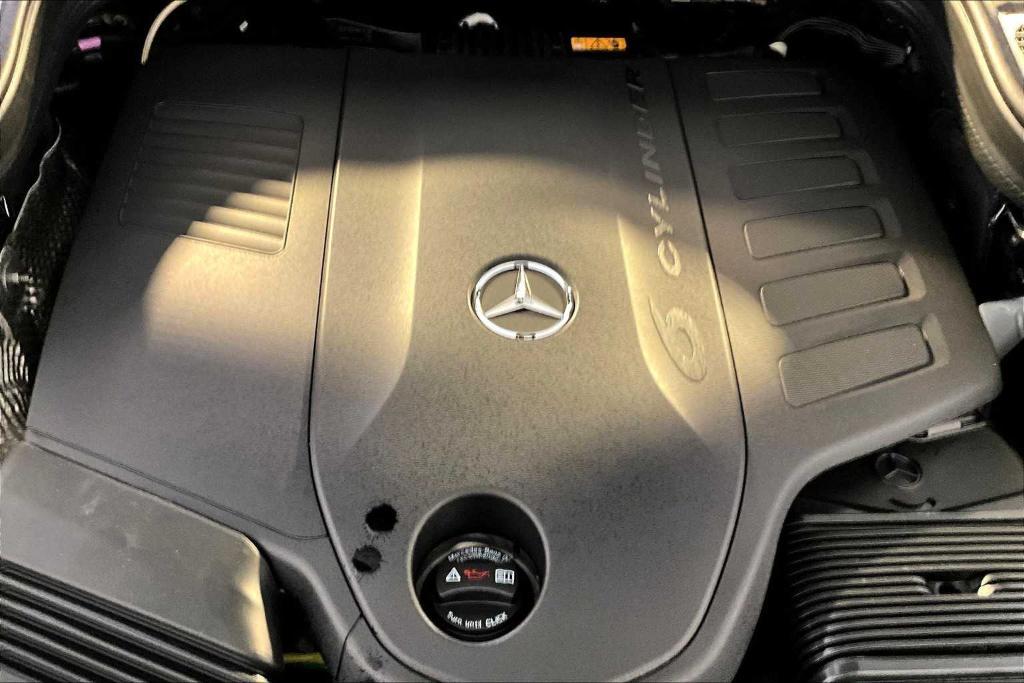 new 2026 Mercedes-Benz GLS 450 car, priced at $105,465