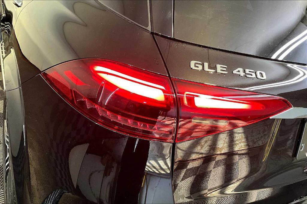 new 2026 Mercedes-Benz GLE 450 car, priced at $86,610