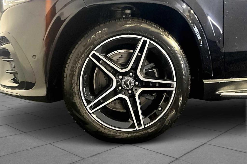 new 2026 Mercedes-Benz GLS 450 car, priced at $98,925