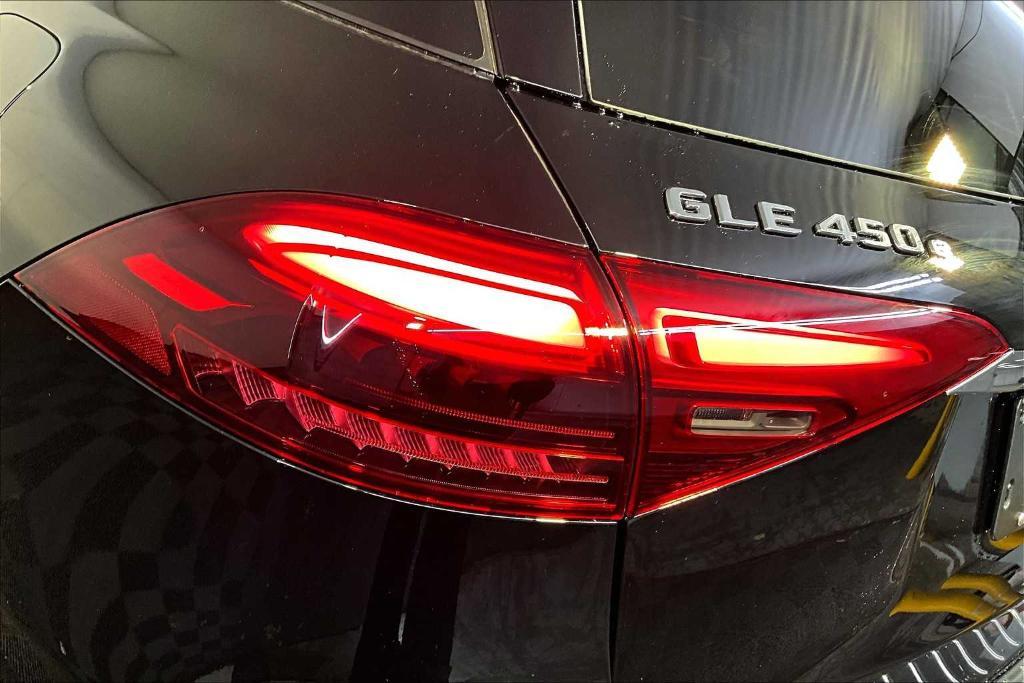 new 2025 Mercedes-Benz GLE 450e car, priced at $78,960