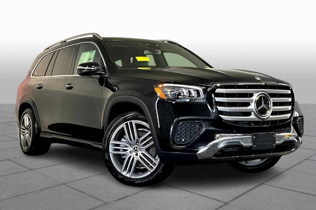 new 2025 Mercedes-Benz GLS 450 car, priced at $91,945