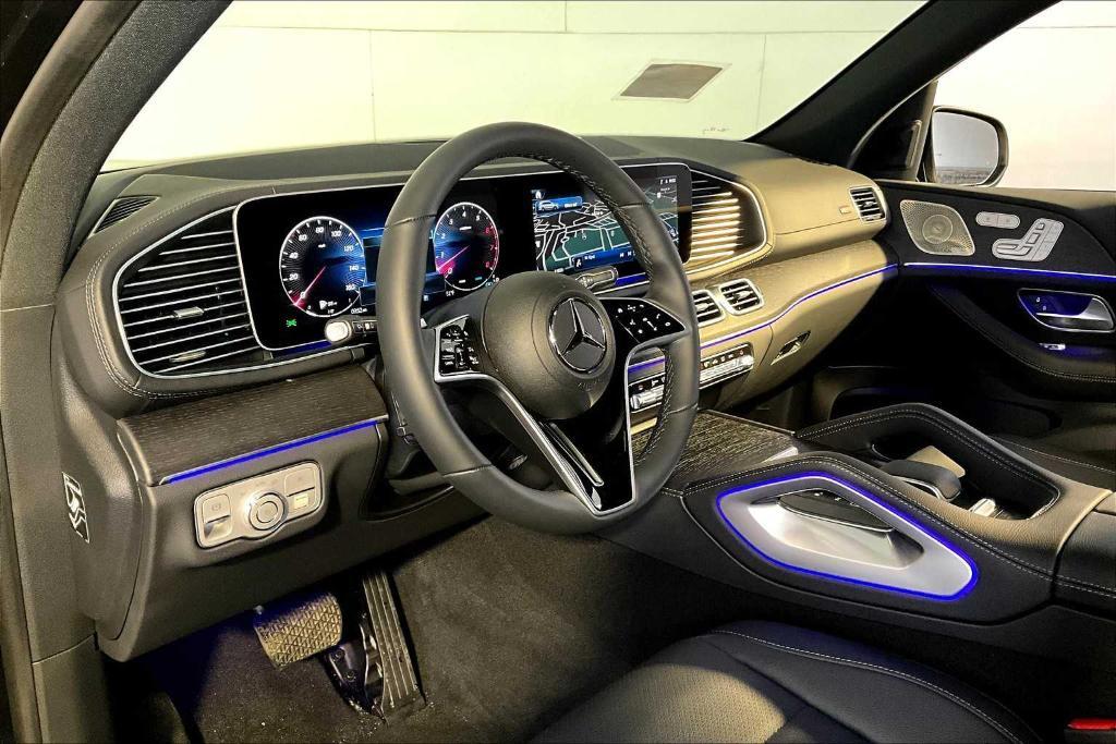 new 2025 Mercedes-Benz GLS 450 car, priced at $91,945
