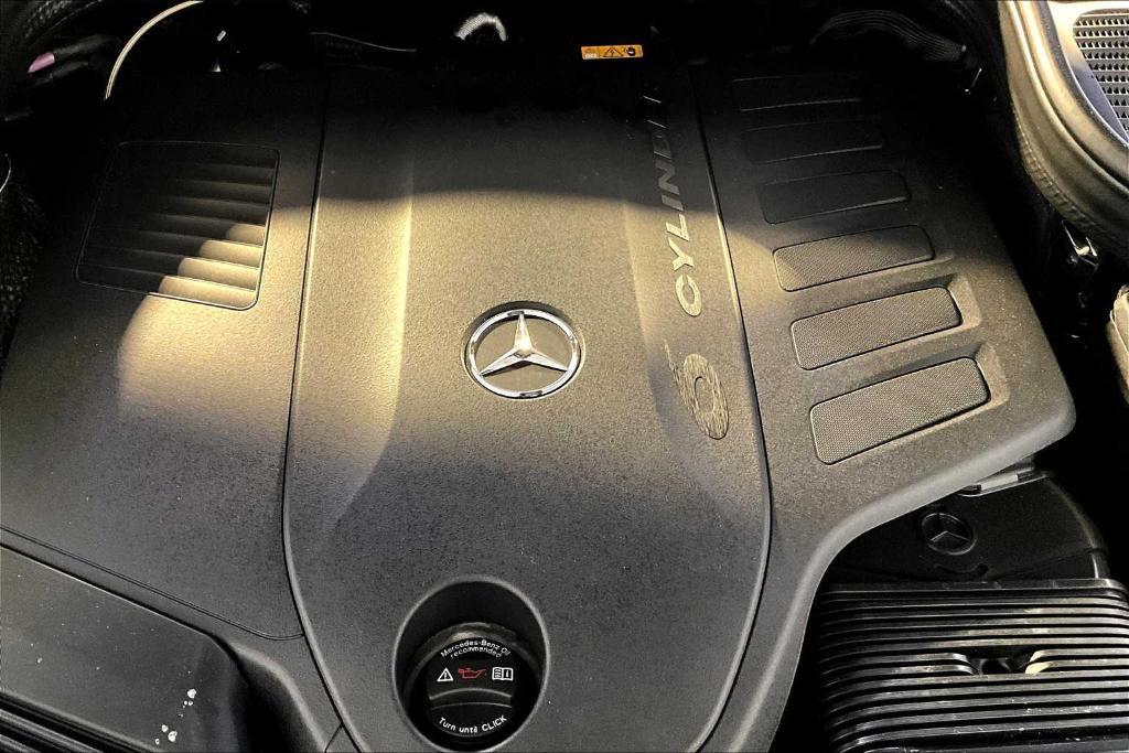new 2025 Mercedes-Benz GLS 450 car, priced at $91,945