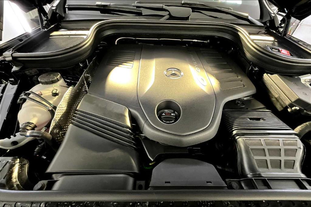 new 2026 Mercedes-Benz GLS 450 car, priced at $98,345
