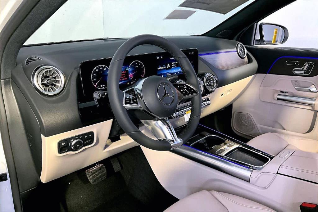 new 2026 Mercedes-Benz GLA 250 car, priced at $49,160
