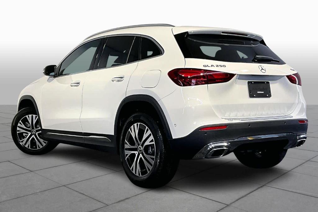 new 2026 Mercedes-Benz GLA 250 car, priced at $49,160