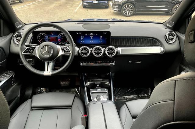 used 2024 Mercedes-Benz GLB 250 car, priced at $38,562