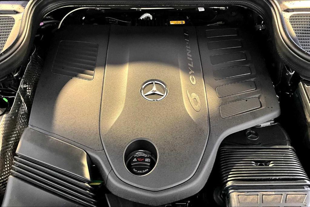 new 2026 Mercedes-Benz GLS 450 car, priced at $93,615