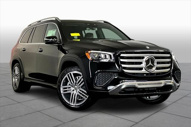 new 2025 Mercedes-Benz GLS 450 car, priced at $91,945