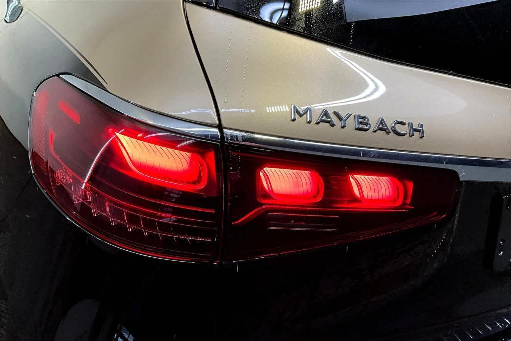 new 2024 Mercedes-Benz Maybach GLS 600 car, priced at $194,600