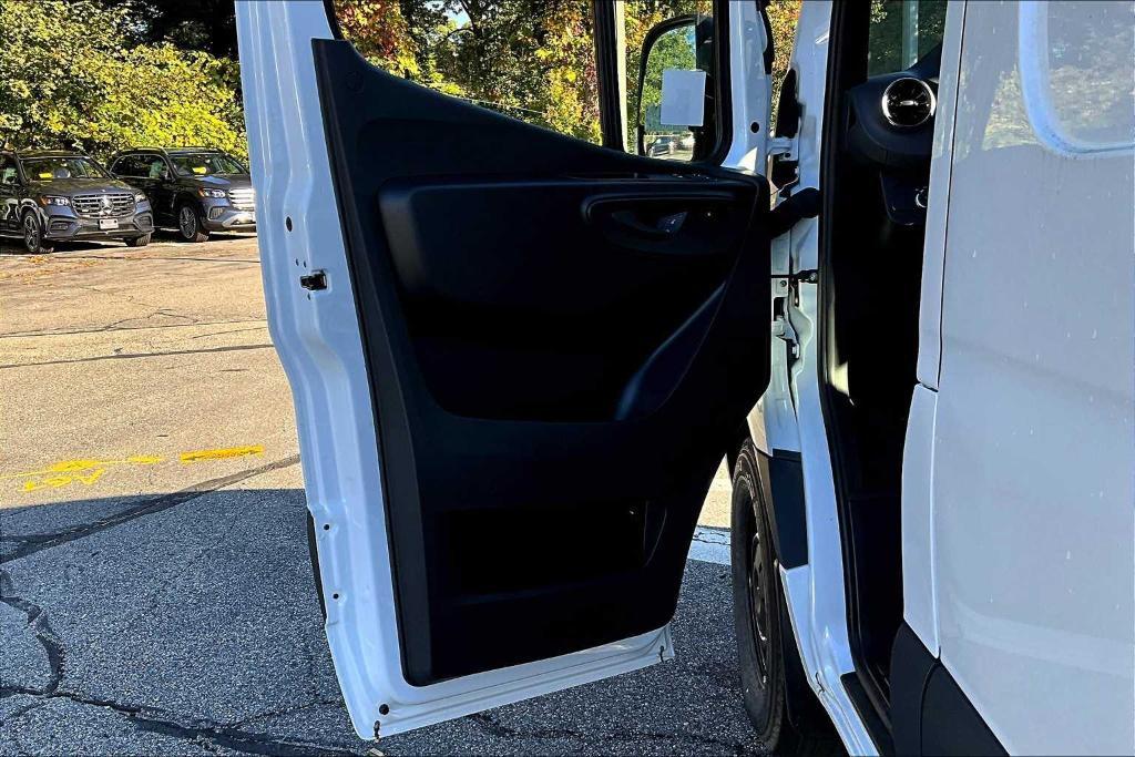 new 2025 Mercedes-Benz Sprinter 2500 car, priced at $62,814