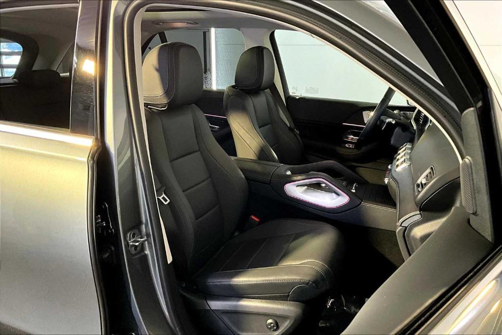 used 2025 Mercedes-Benz GLE 350 car, priced at $61,981