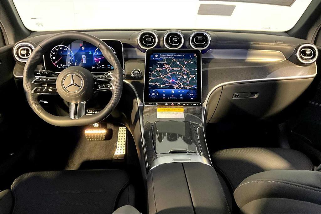 new 2025 Mercedes-Benz GLC 300 car, priced at $61,900
