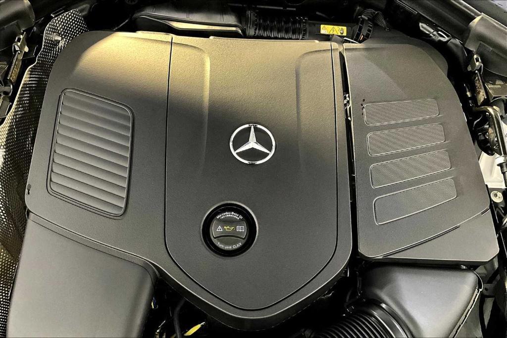new 2025 Mercedes-Benz GLC 300 car, priced at $65,825
