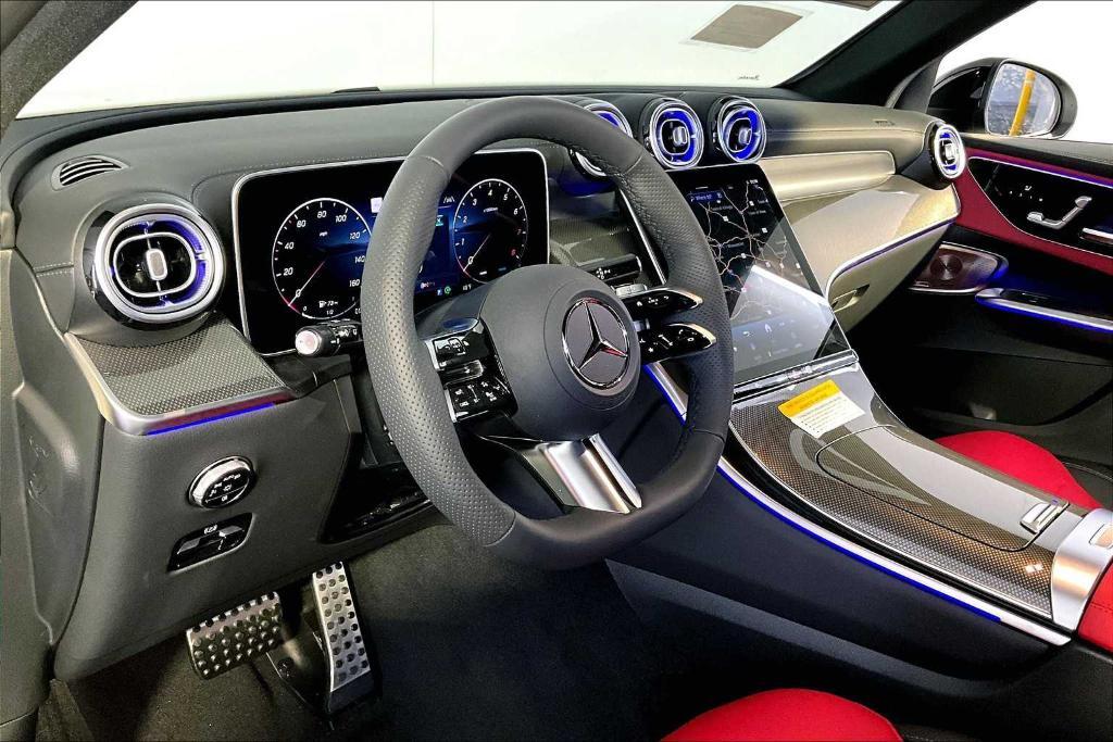 new 2025 Mercedes-Benz GLC 300 car, priced at $65,825