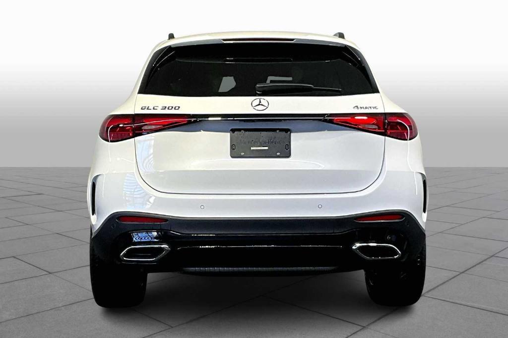new 2025 Mercedes-Benz GLC 300 car, priced at $65,825