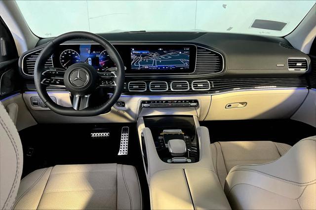 new 2024 Mercedes-Benz GLS 580 car, priced at $115,400