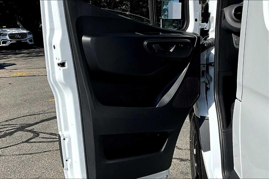 new 2025 Mercedes-Benz Sprinter 2500 car, priced at $62,183