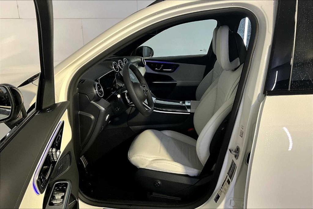 new 2026 Mercedes-Benz GLC 300 car, priced at $58,685