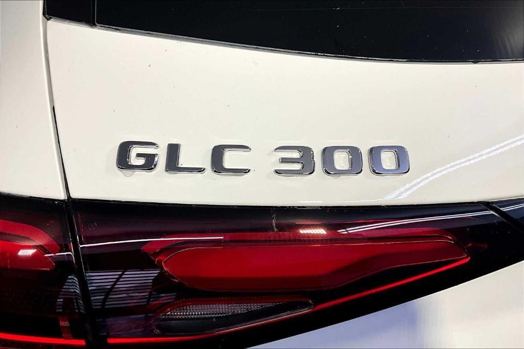 new 2026 Mercedes-Benz GLC 300 car, priced at $58,685
