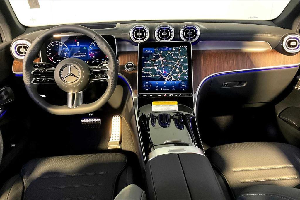 new 2025 Mercedes-Benz GLC 300 car, priced at $62,810