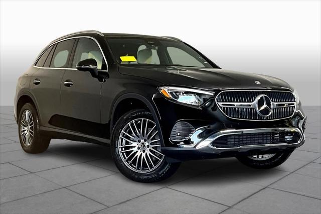 new 2024 Mercedes-Benz GLC 300 car, priced at $53,415