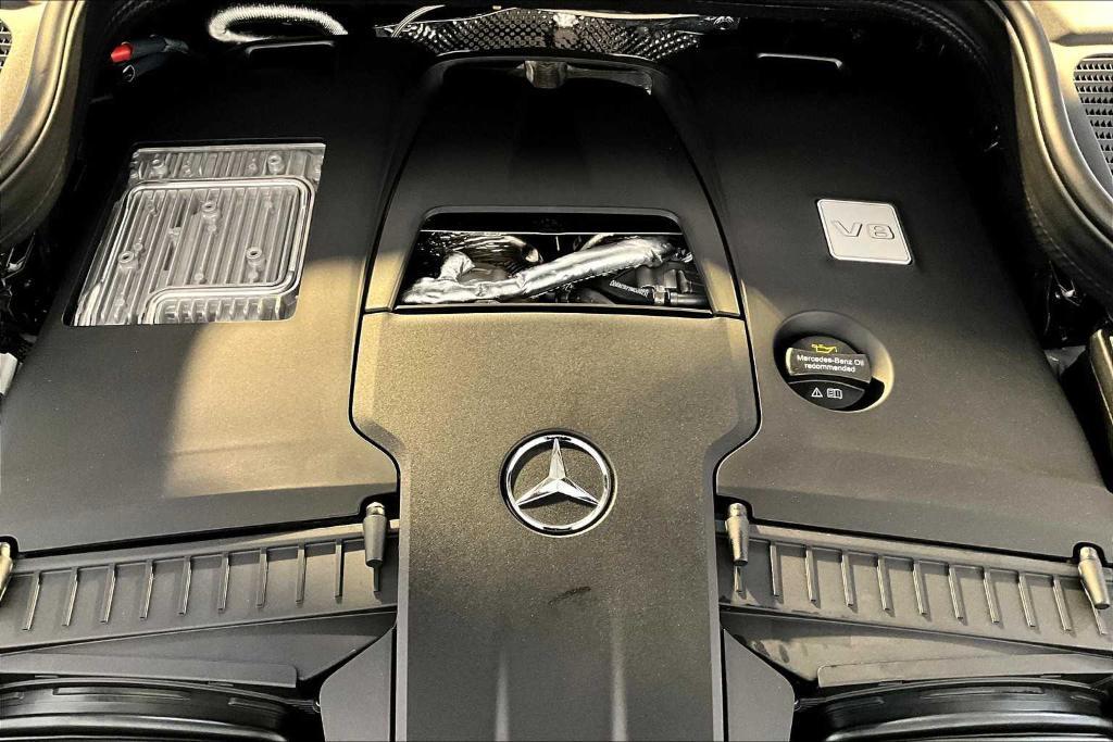 new 2025 Mercedes-Benz GLS 580 car, priced at $124,525