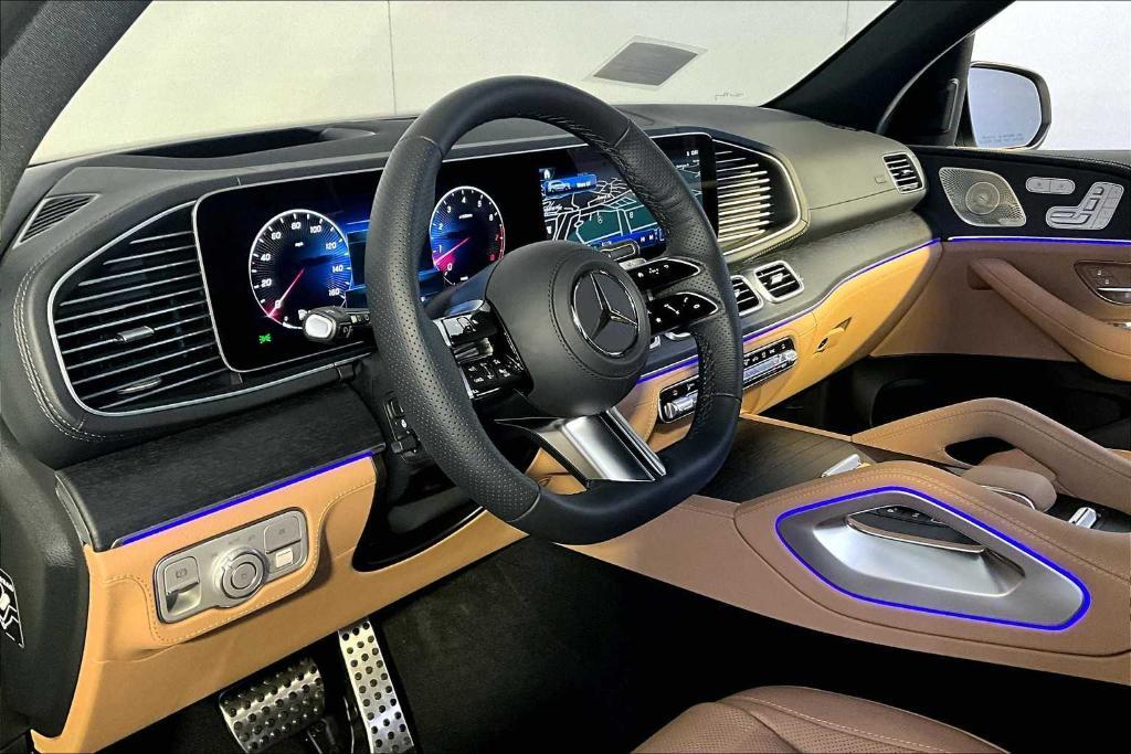 new 2025 Mercedes-Benz GLS 580 car, priced at $124,525