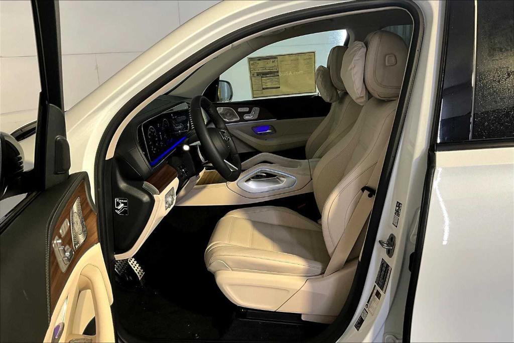 new 2026 Mercedes-Benz GLS 580 car, priced at $125,900