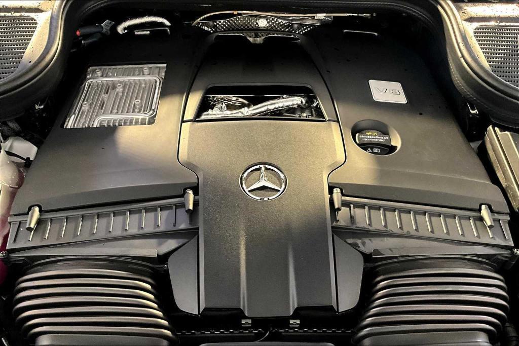 new 2026 Mercedes-Benz GLS 580 car, priced at $125,900