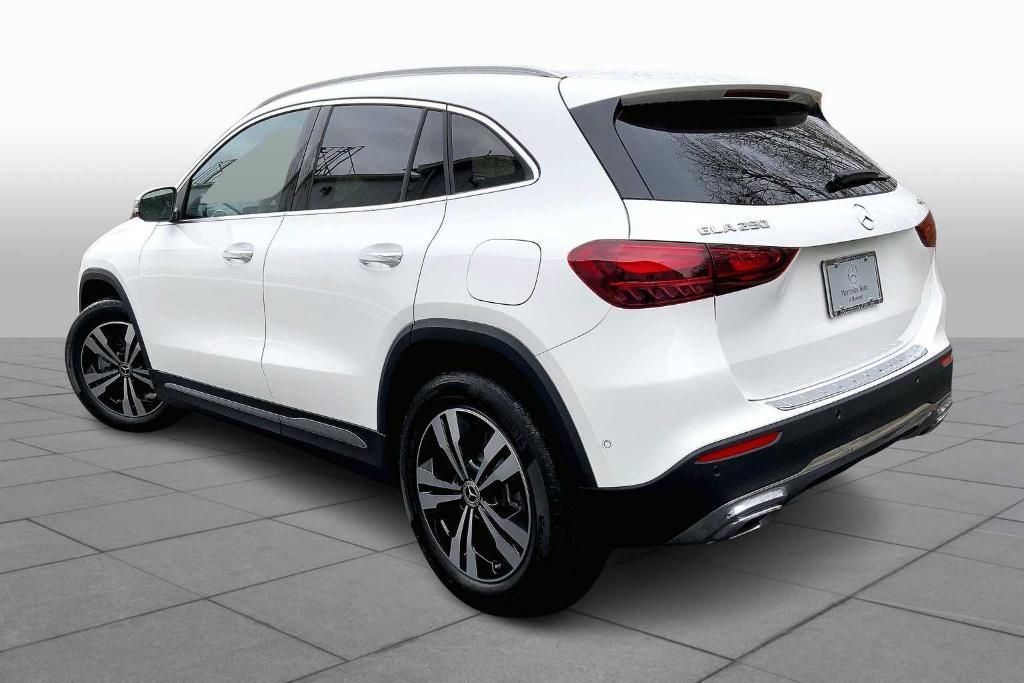 used 2025 Mercedes-Benz GLA 250 car, priced at $44,085