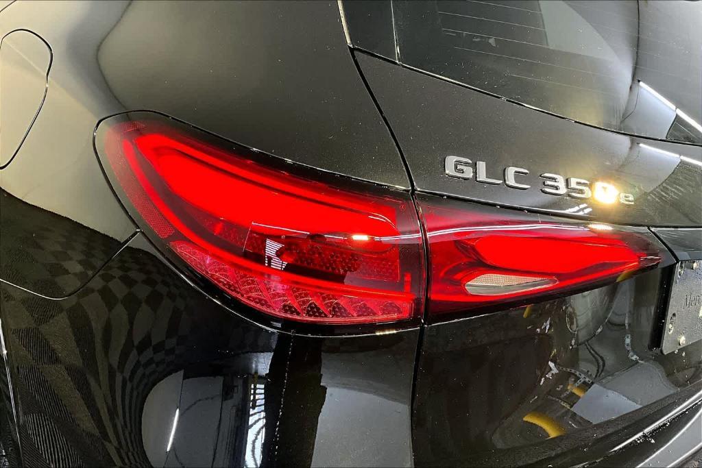 new 2025 Mercedes-Benz GLC 350e car, priced at $71,770