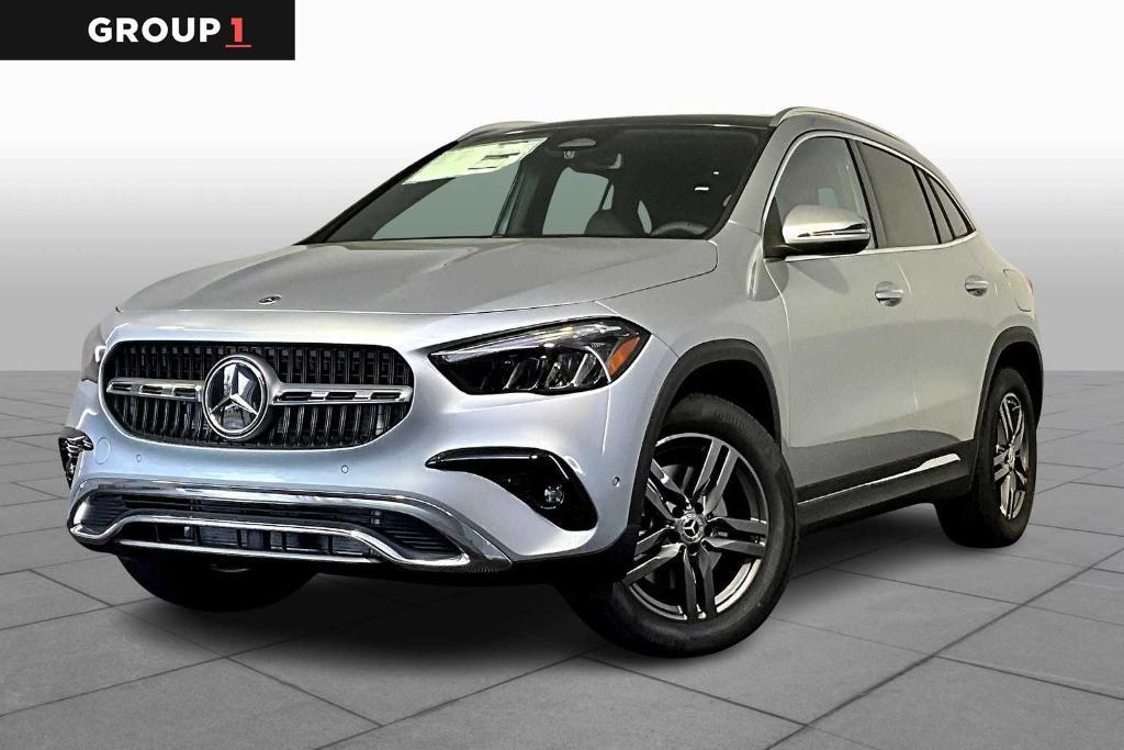 new 2025 Mercedes-Benz GLA 250 car, priced at $51,755