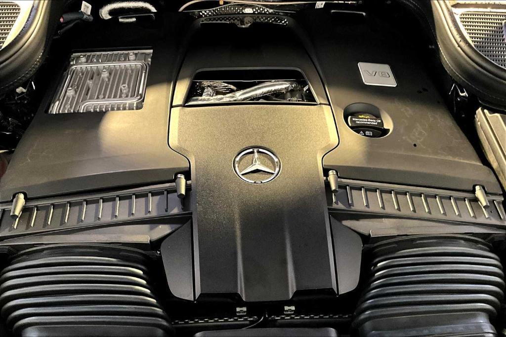 new 2026 Mercedes-Benz GLS 580 car, priced at $125,275
