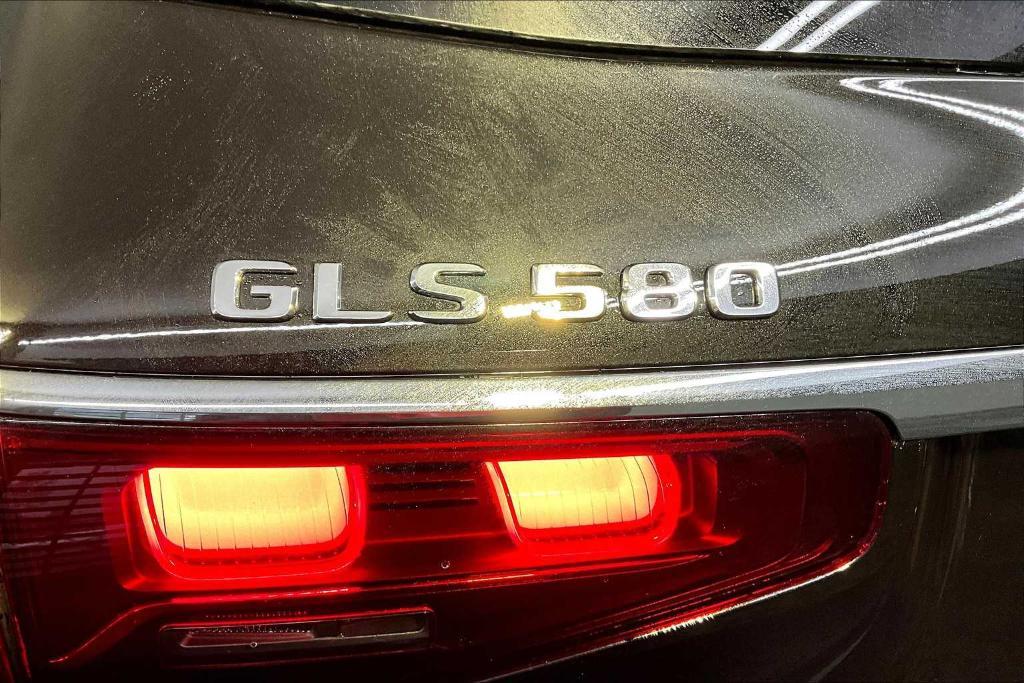 new 2026 Mercedes-Benz GLS 580 car, priced at $125,275