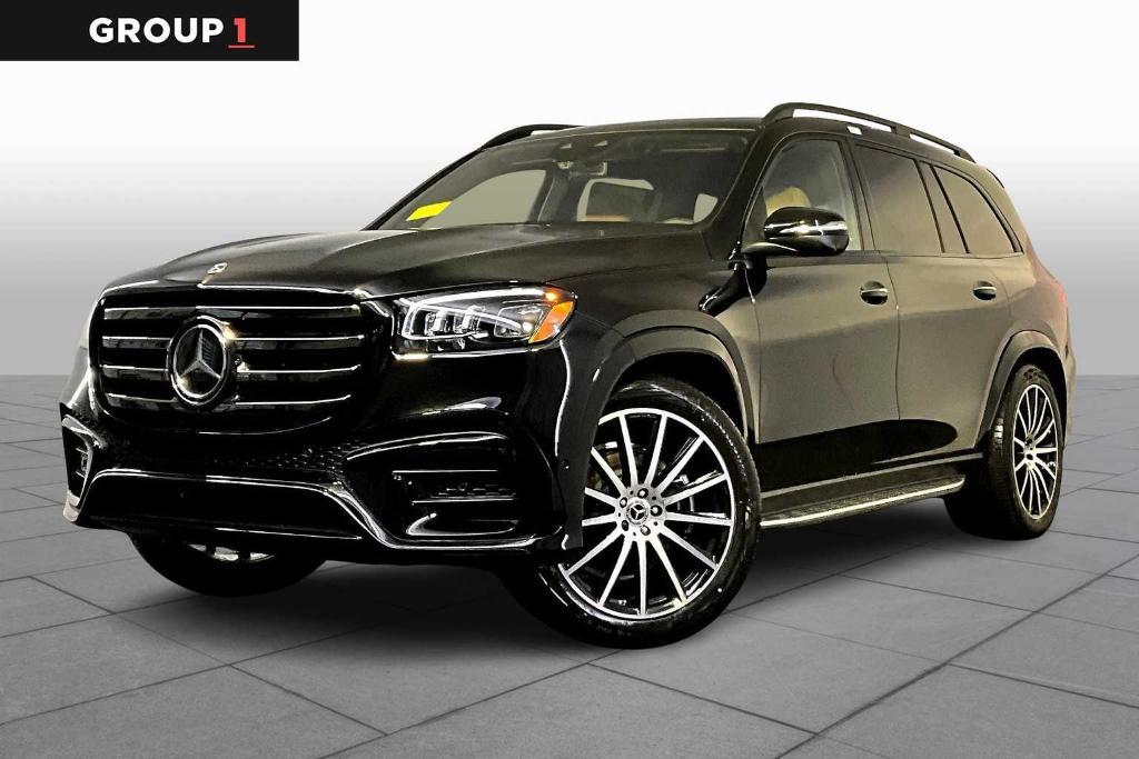 new 2026 Mercedes-Benz GLS 580 car, priced at $125,275
