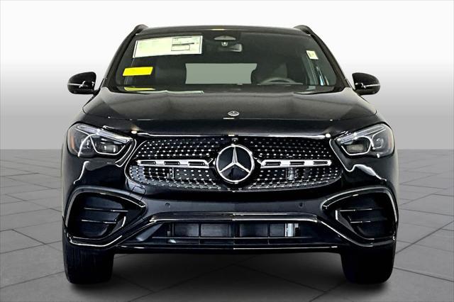 new 2025 Mercedes-Benz GLA 250 car, priced at $56,280