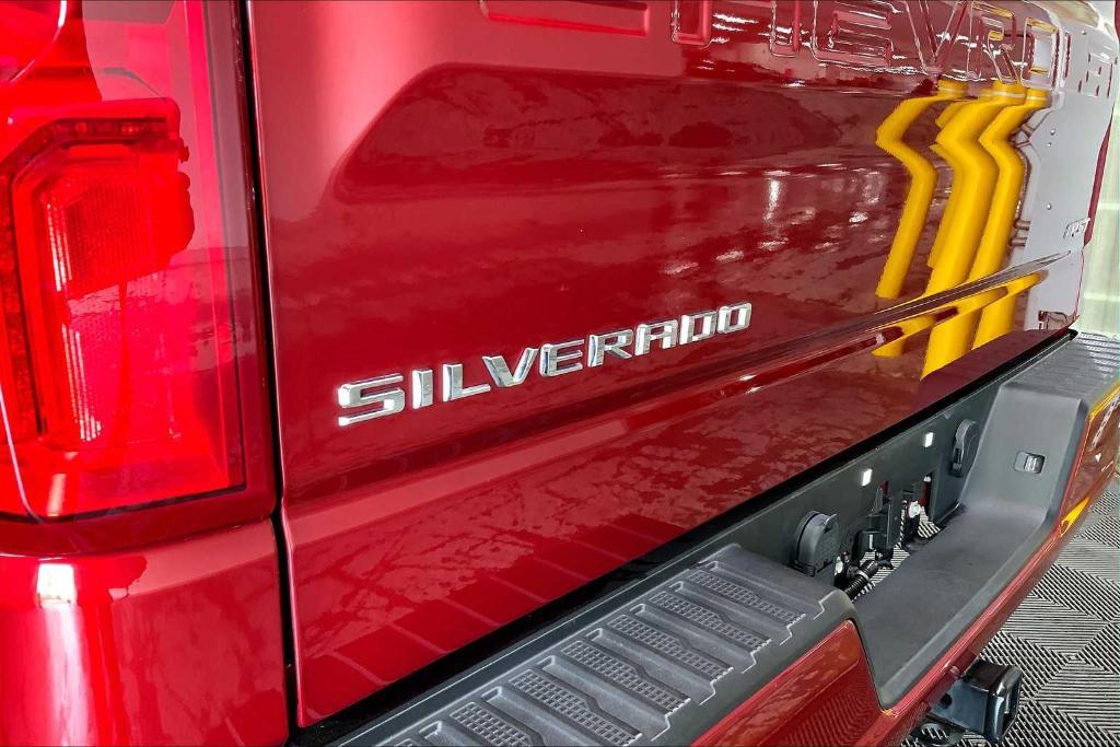 used 2022 Chevrolet Silverado 1500 car, priced at $44,190