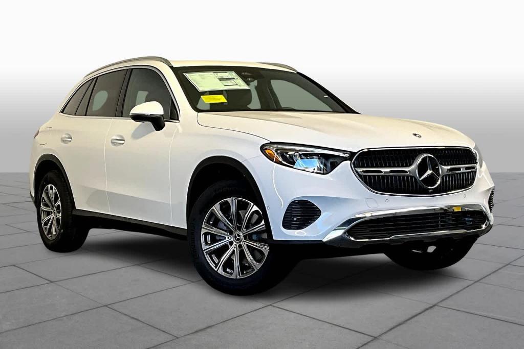 new 2024 Mercedes-Benz GLC 300 car, priced at $50,985