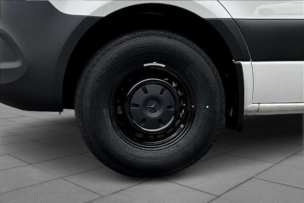 new 2025 Mercedes-Benz Sprinter 2500 car, priced at $66,105