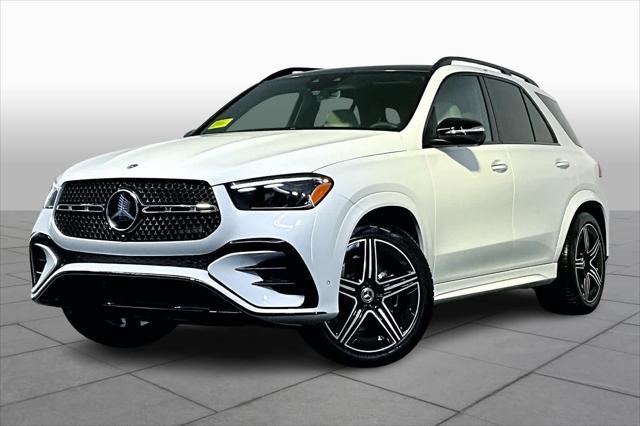 new 2025 Mercedes-Benz GLE 450 car, priced at $85,595