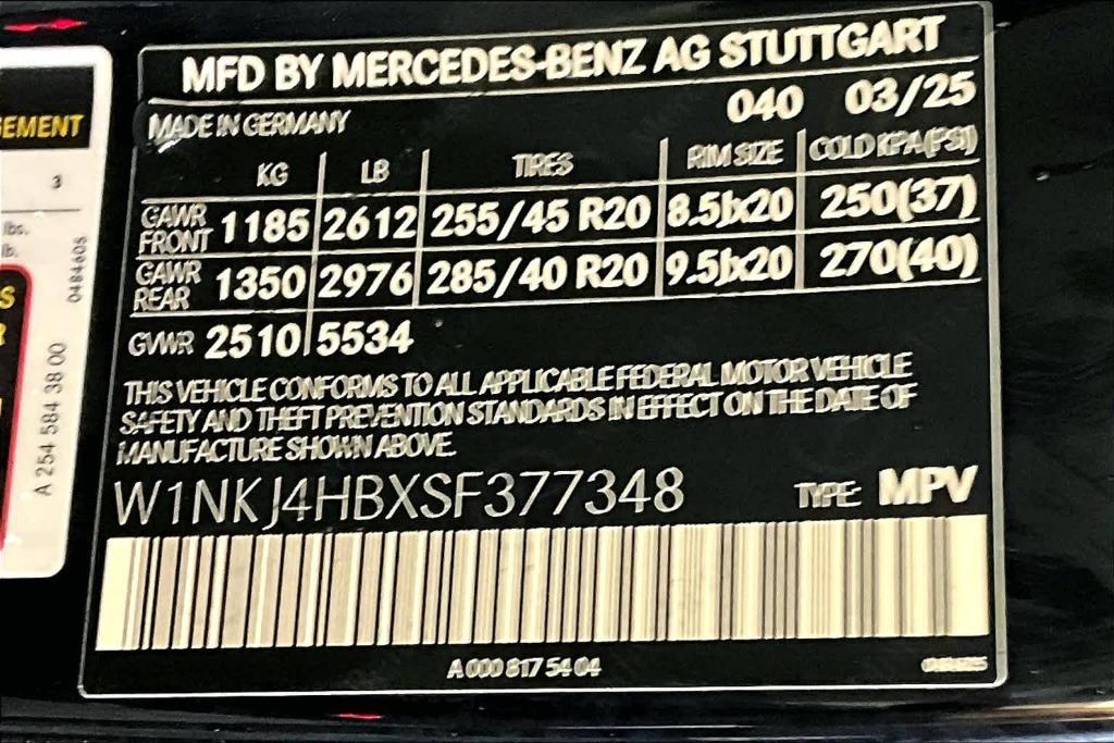 new 2025 Mercedes-Benz GLC 300 car, priced at $67,775