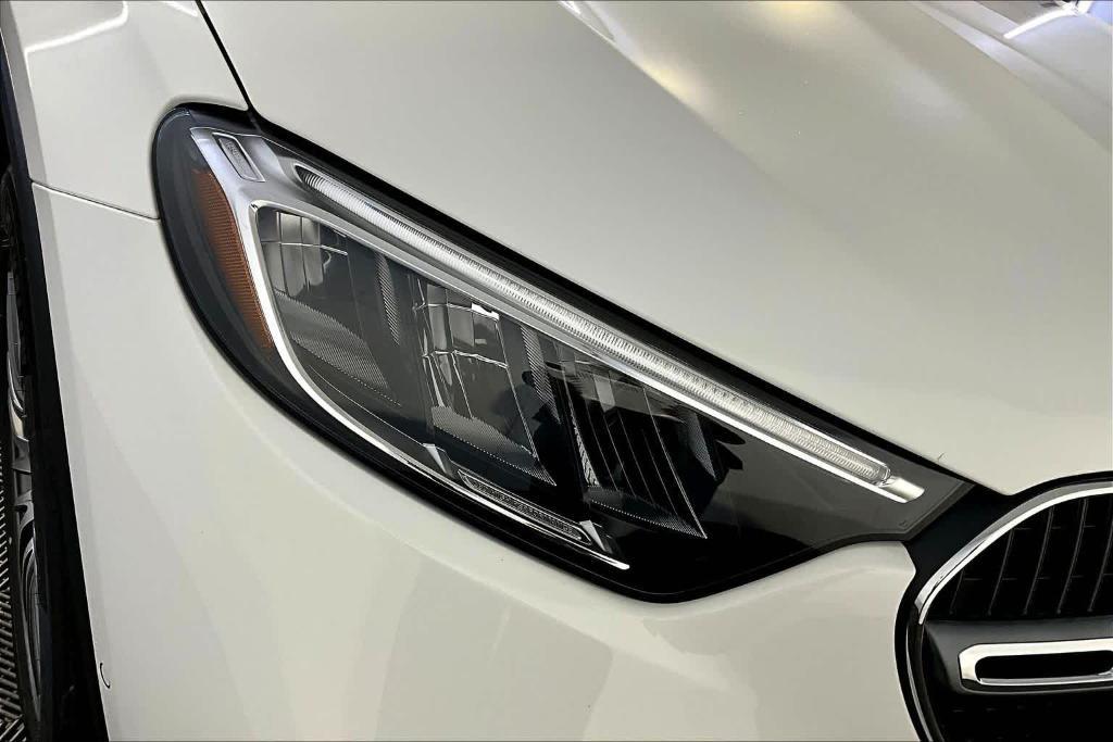 new 2026 Mercedes-Benz GLC 300 car, priced at $60,190