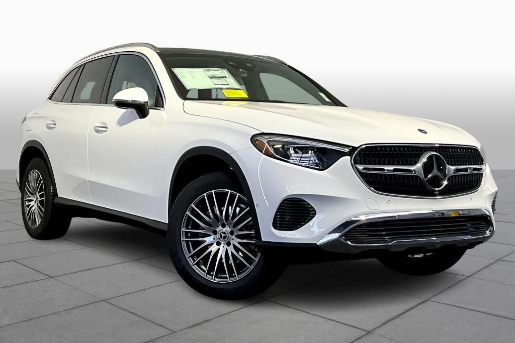 new 2026 Mercedes-Benz GLC 300 car, priced at $60,190