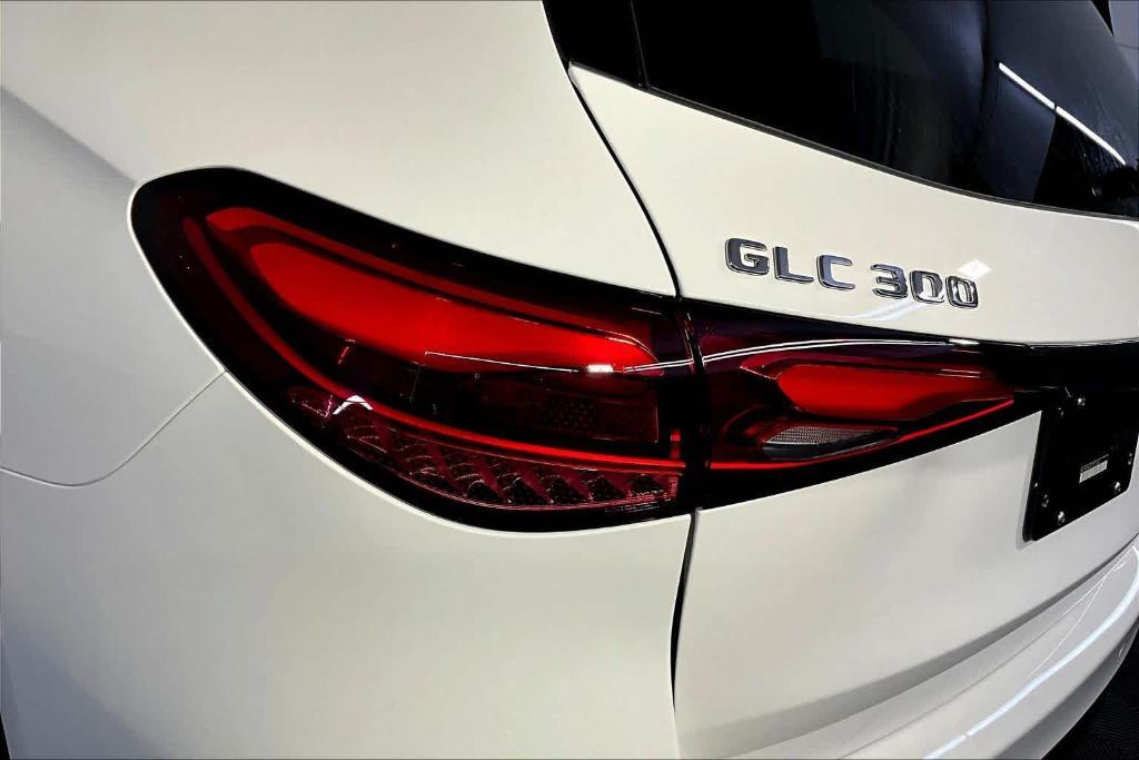 new 2026 Mercedes-Benz GLC 300 car, priced at $60,190