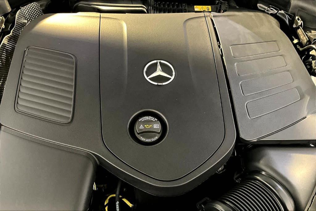 new 2026 Mercedes-Benz GLC 300 car, priced at $60,190