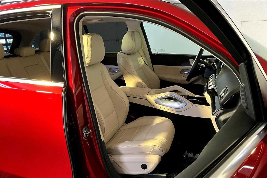 used 2025 Mercedes-Benz GLE 350 car, priced at $62,498
